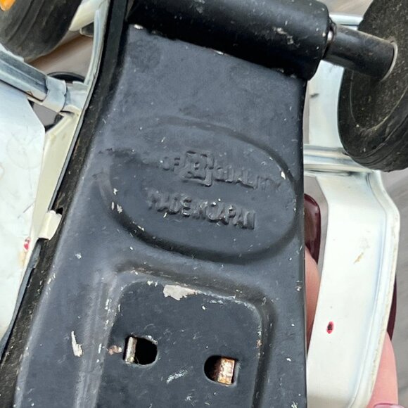 Vintage Bandai Japan Tin Toy Push Friction Car Sign of Quality - Picture 12 of 12